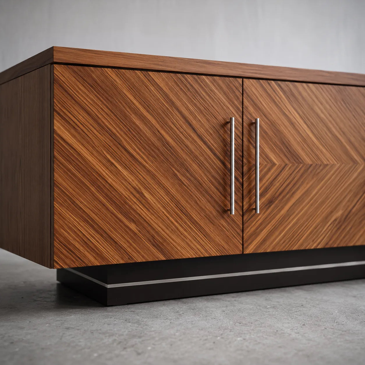 Geometric Natural Solid Wood TV Stand with Chevron Door Design - Livewoodcraft - 4