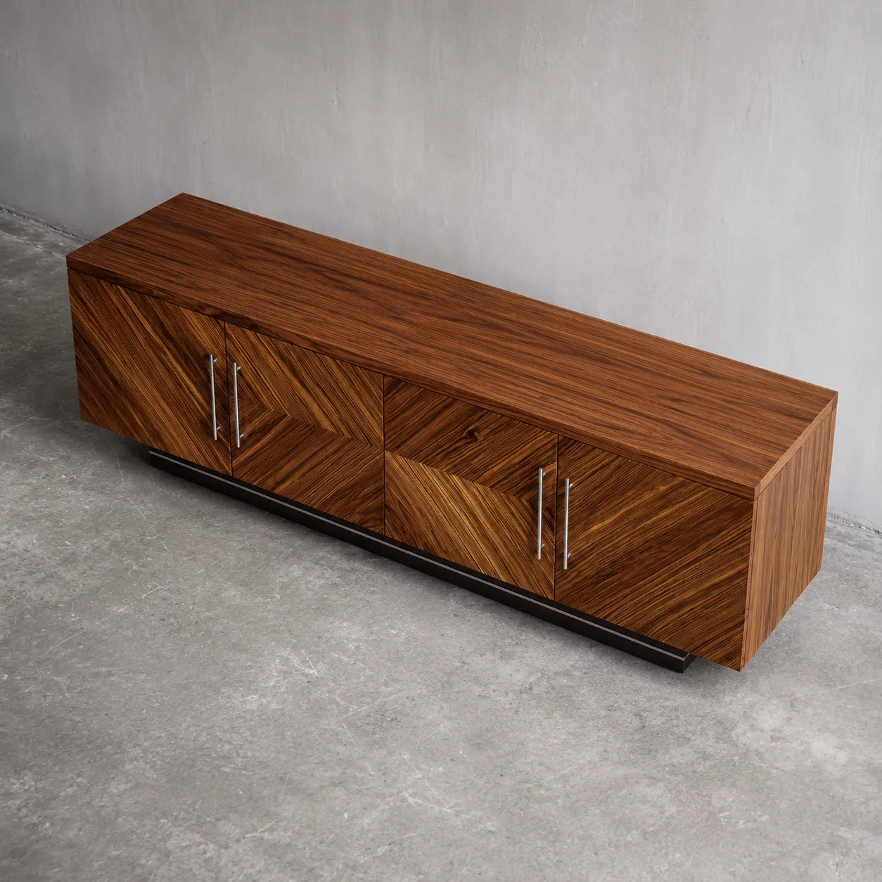Geometric Natural Solid Wood TV Stand with Chevron Door Design - Livewoodcraft - 6